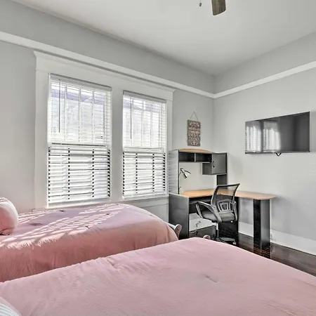 Cozy Atlanta Home About 3 Mi To Dtwn Attractions!
